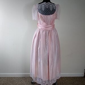 VTG ILGWU JCPENNEY WOMEN FORMAL LACE DRESS SIZE 11-12 MADE IN USA